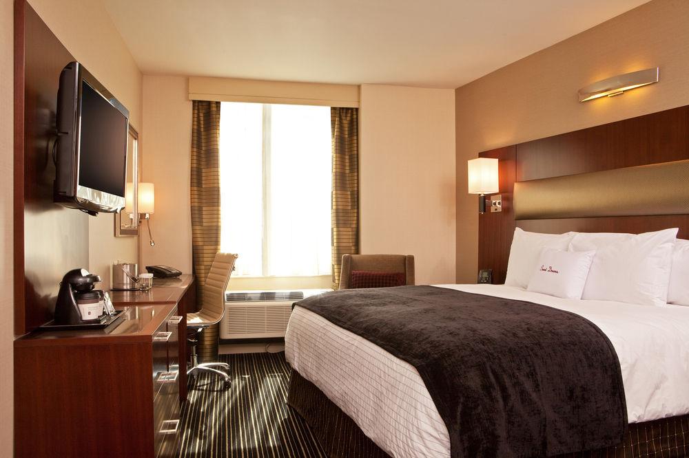 Hotel Doubletree By Hilton New York Downtown Esterno foto