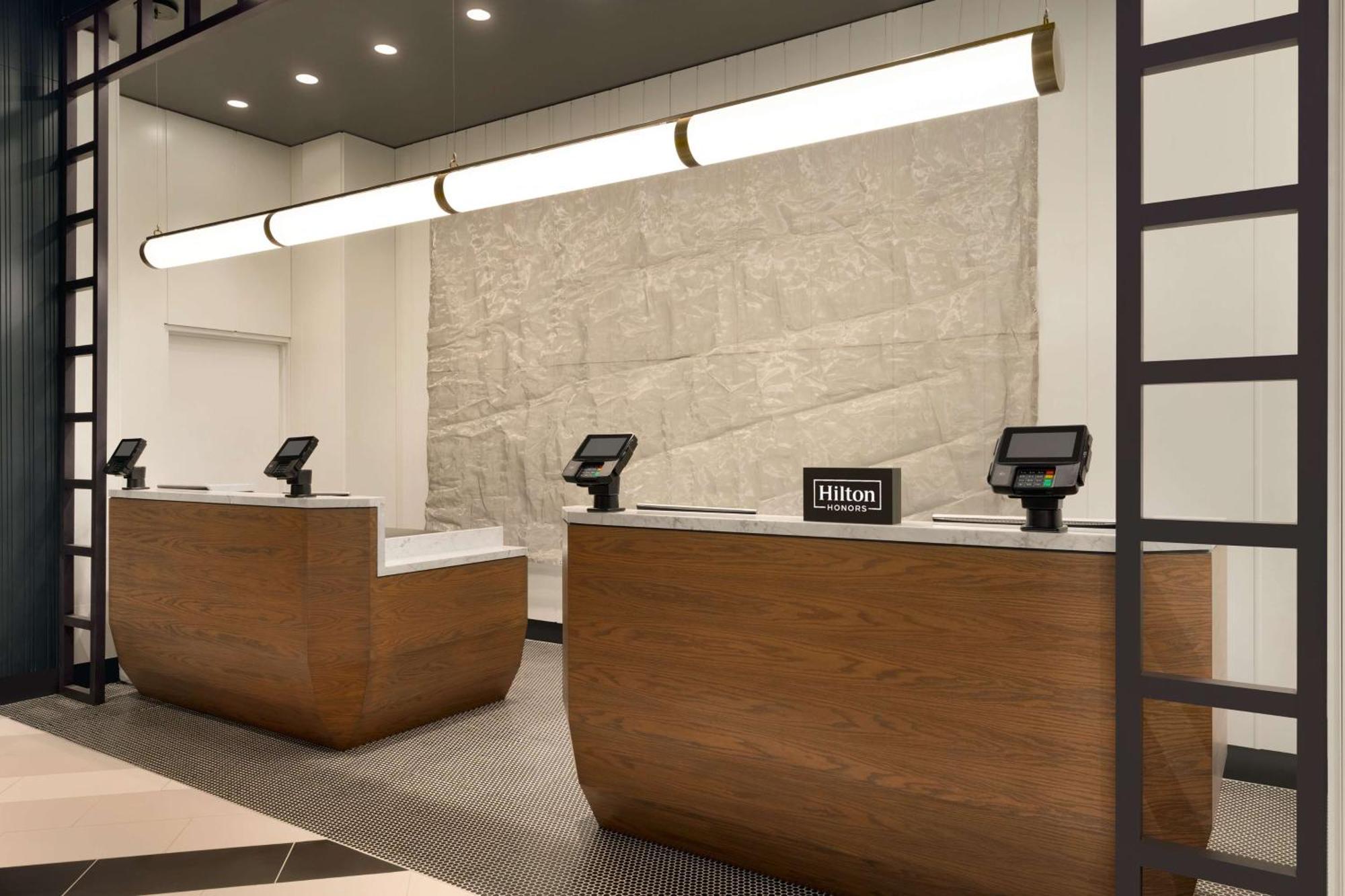 Hotel Doubletree By Hilton New York Downtown Esterno foto